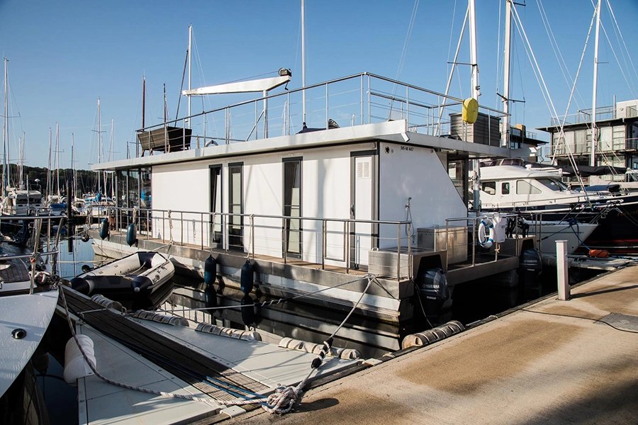 Nina Grützmacher - Insights - Hausboot