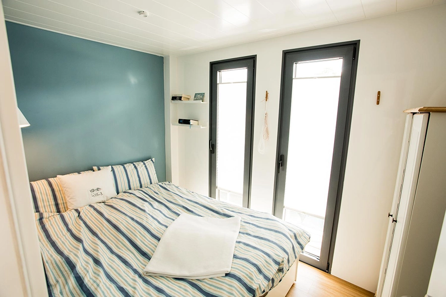 Nina Grützmacher - Insights - Hausboot