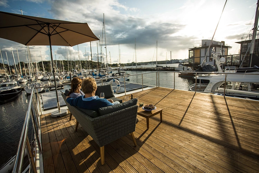 Nina Grützmacher - Insights - Hausboot