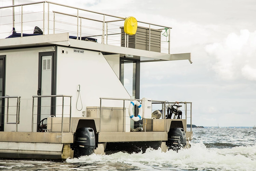 Nina Grützmacher - Insights - Hausboot