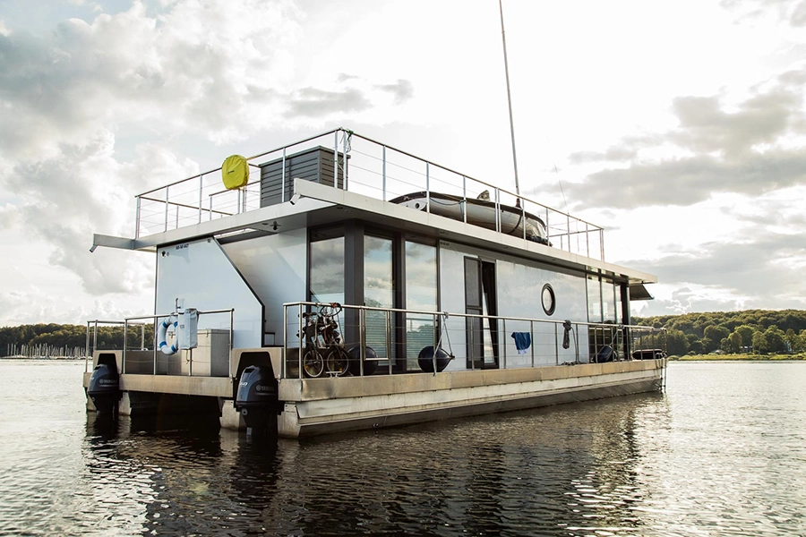 Nina Grützmacher - Insights - Hausboot