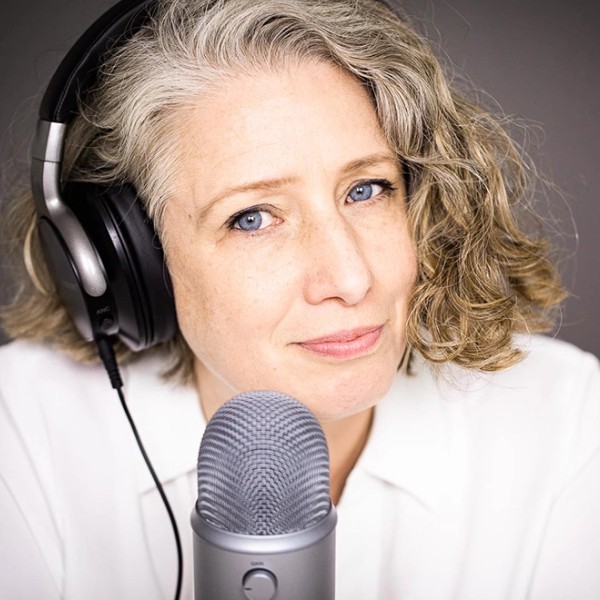 Nina-Gruetzmacher-im_Interview_bei_Anna