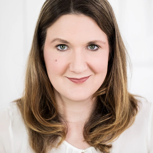 Nina-Gruetzmacher-im_Interview_bei_Lisa